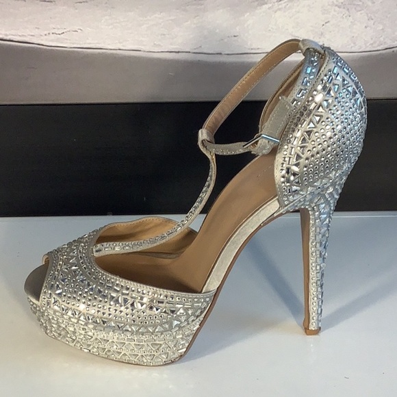 Thalia Sodi Flor Silver T Strap Platform Stiletto Jeweled Open Toe Heels Sz 9 - Picture 3 of 12